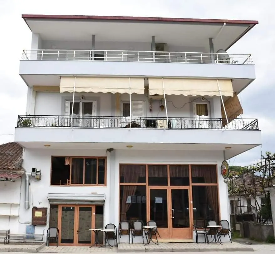 شقة Giorgio Gest House Përmet